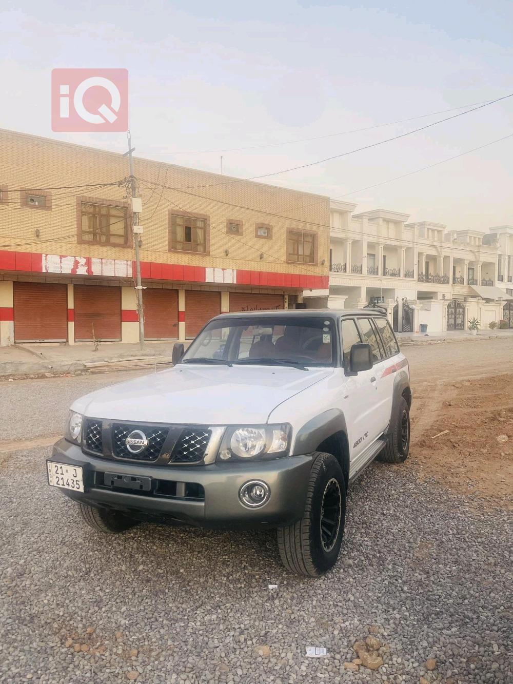 نیسان پاترۆل سەفاری